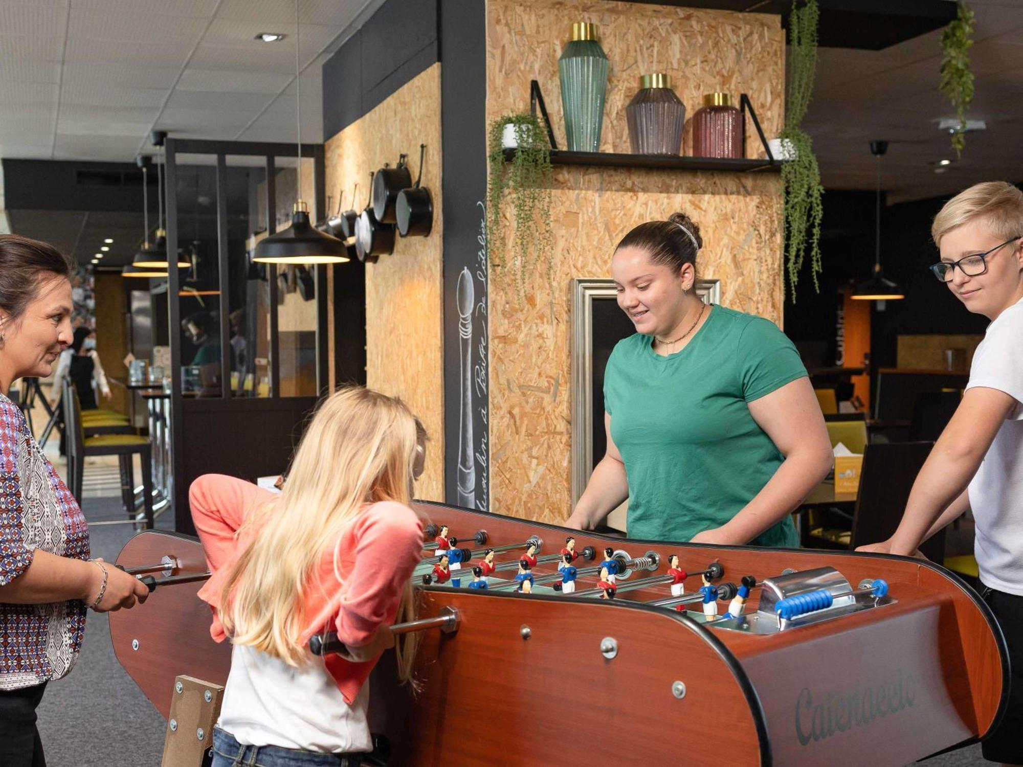 Novotel Mulhouse Bale Fribourg Sausheim Esterno foto